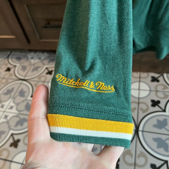 Green Bay Packers T-shirt hoodie retro - Picture 3 of 4